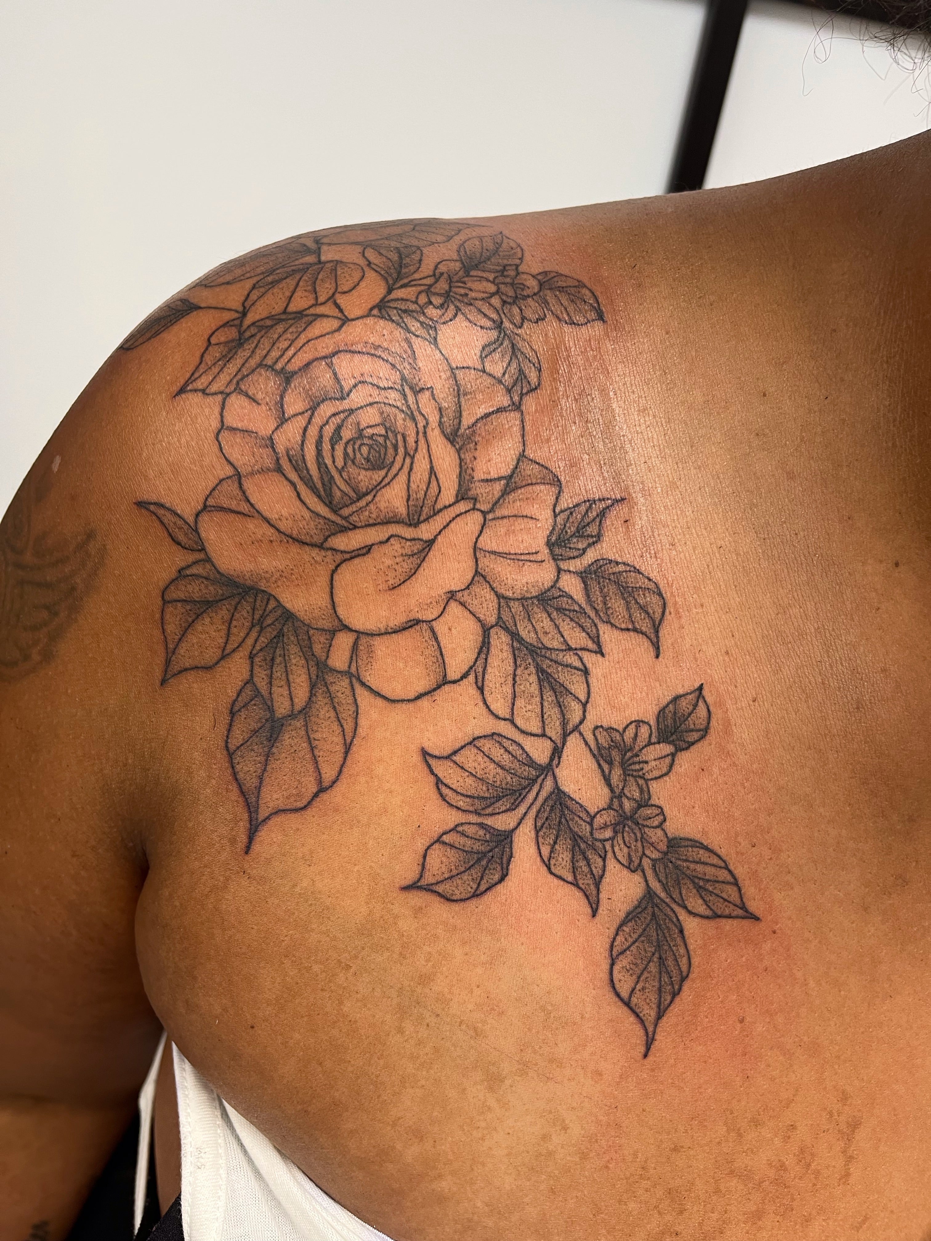 black and gray rose tattoo | hautedraws